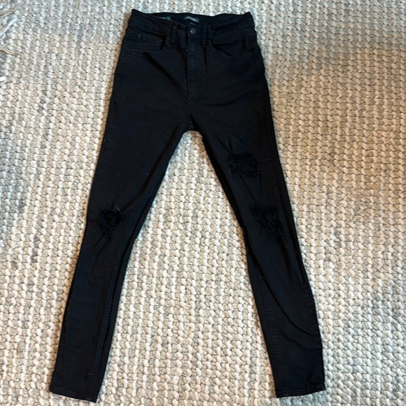 Wild Fable Black Super High Rise Distressed Skinny Jeans Women's Size 2 - Picture 1 of 11